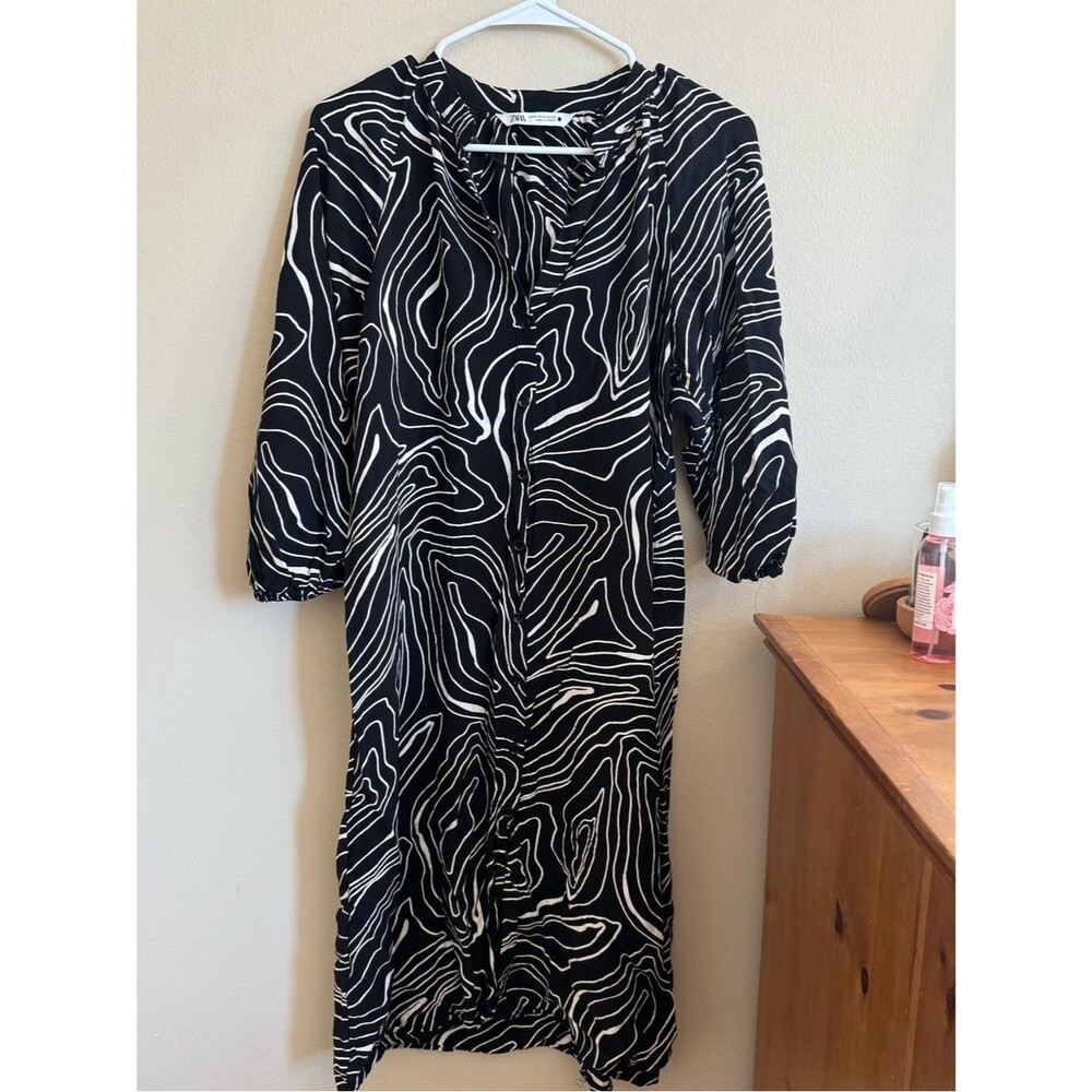Zara Abstract Print Button Front Midi Shirt Dress Black & White Size M